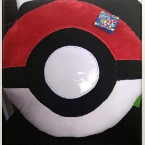 Cojín Pokebola